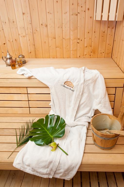 Un Banc Au Soleil Bed & Breakfast Marsilly  Exterior photo