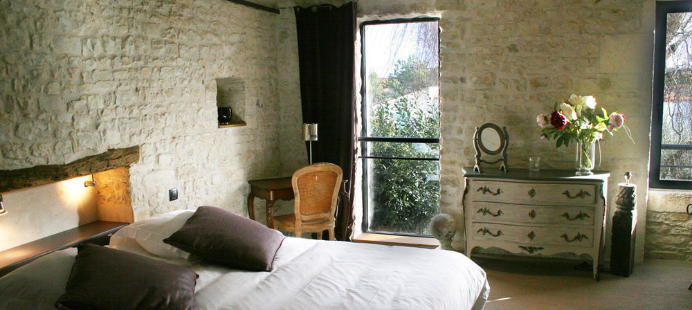 Un Banc Au Soleil Bed & Breakfast Marsilly  Exterior photo