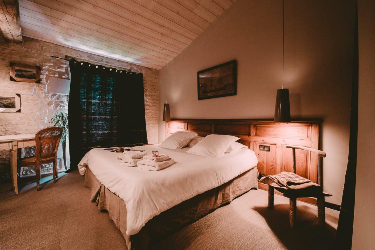 Un Banc Au Soleil Bed & Breakfast Marsilly  Exterior photo